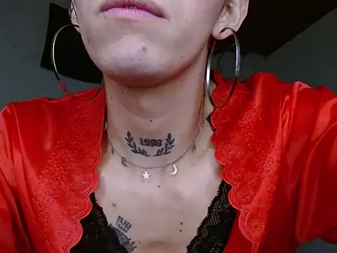 Scarlett_crastrawberry webcam