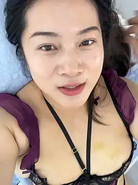 美女mo-mo-69在线直播