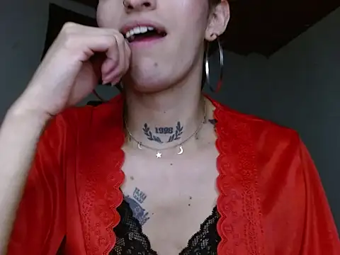 Scarlett_crastrawberry webcam