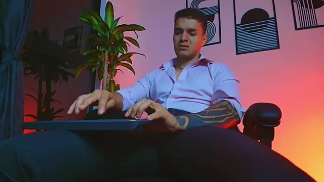 ALPHA_DOMINUS_ webcam