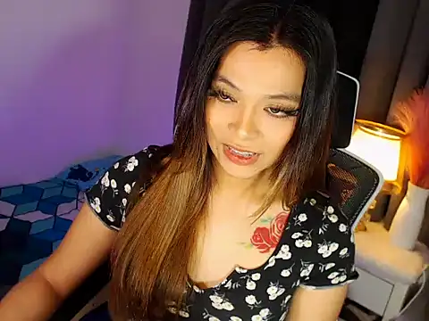 MajesticKitana webcam