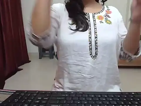 Prisha_Naughtyy webcam