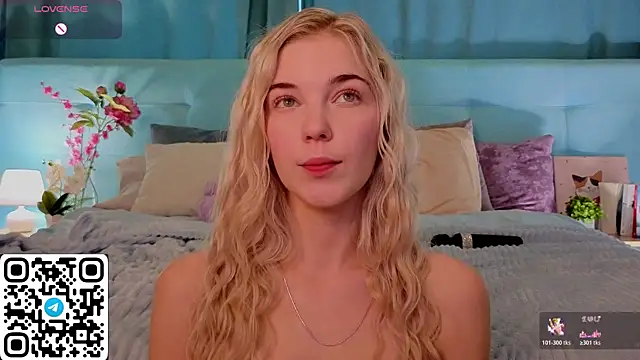 Aurora_Bennet webcam