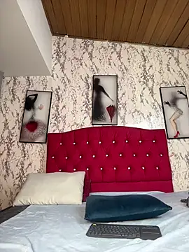 Larissa_Antonella webcam