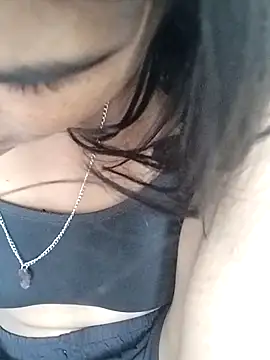 Your_Ayesha56 webcam