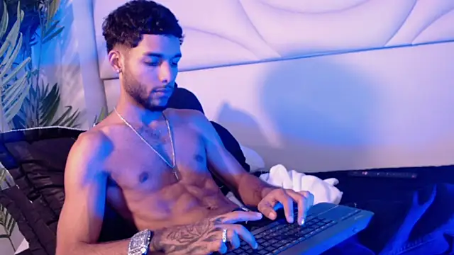 Thiagoferreti webcam