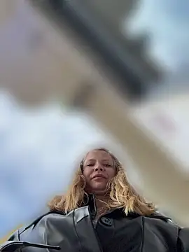 AnastasiaAniess live sex cam