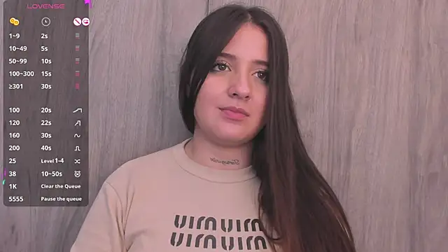 Sabrina_Lennox webcam