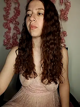 Webcam Model (-rosi)  is live.Free join now!