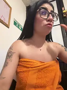 scarlett_ink_ - SCARLETT_INK_'s free webcam - UK Sex Cams