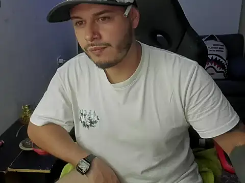 ragnar_lothbrok777 - Ragnar_lothbrok777's free webcam - UK Sex Cams