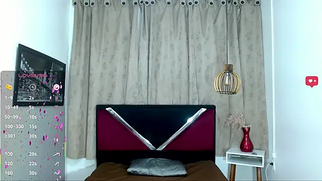 luisa__torres webcam