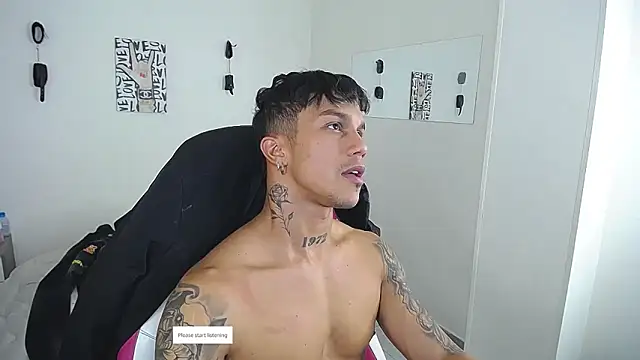 Leonard_Price webcam