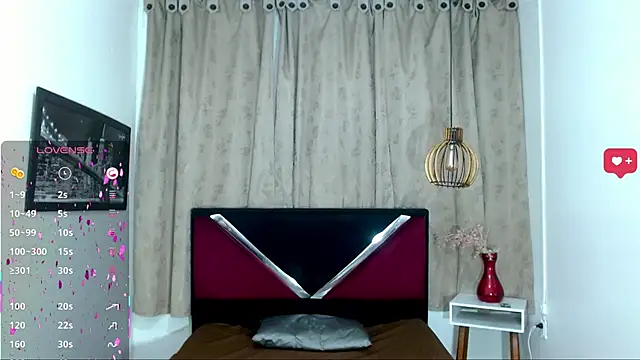 luisa__torres webcam