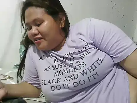 Singlemom_Anne webcam