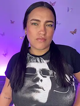 veronica__olsonn webcam