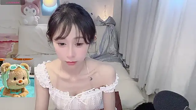 美女mistylana_在线直播
