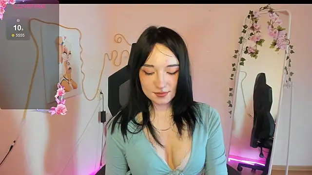 AliceeinWonderlanddd webcam