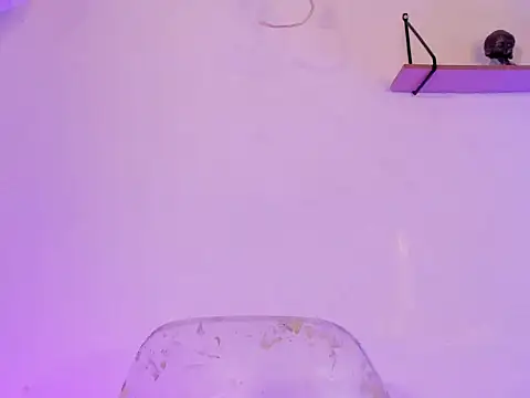 aprille15 live sex cam