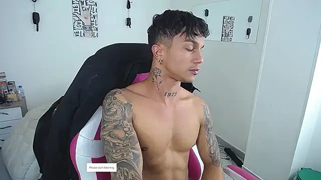 Leonard_Price webcam