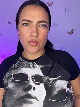 veronica__olsonn webcam