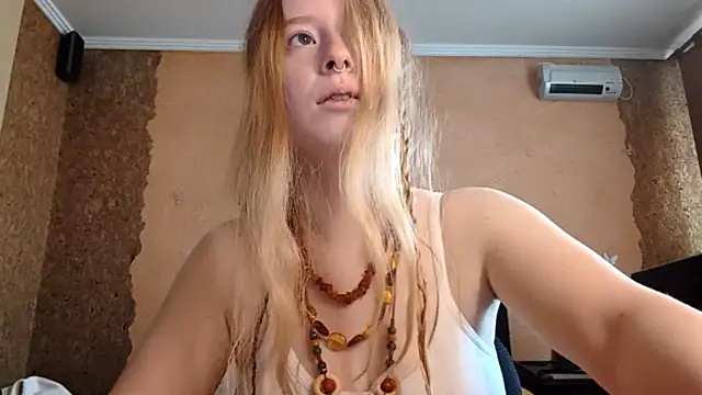 KateVibe_01 webcam