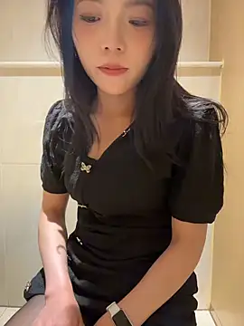 美女kara-tt在线直播