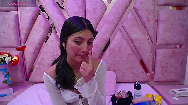 _Luna_Bennett webcam