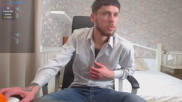 JonahShaw Live Webcam on Stripchat