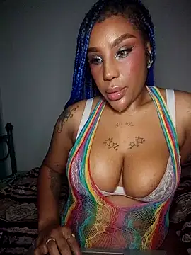 Queen_Amara webcam