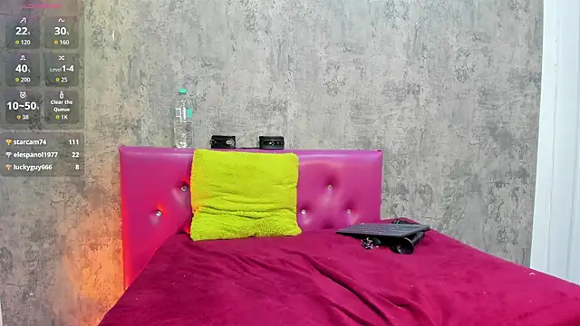 naughty_girll2 webcam