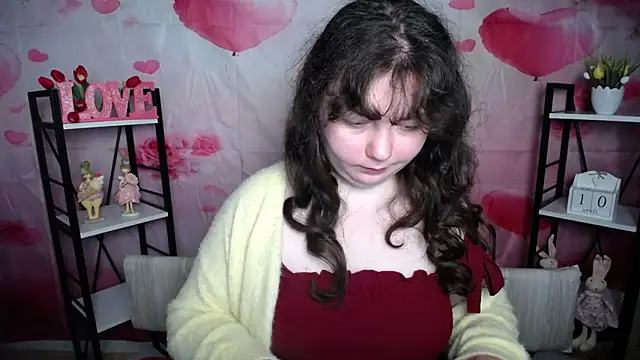 NeonilaLisova webcam