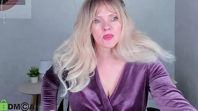 Victoria_Nelson webcam