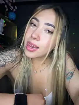 ManuelaVeeleez webcam