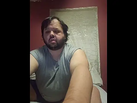 Strongbutgentle36 webcam