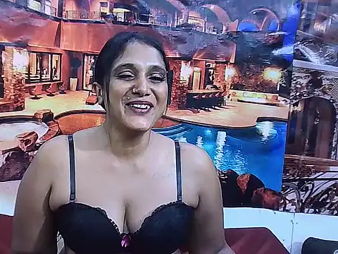 IndianSexyLady20 webcam