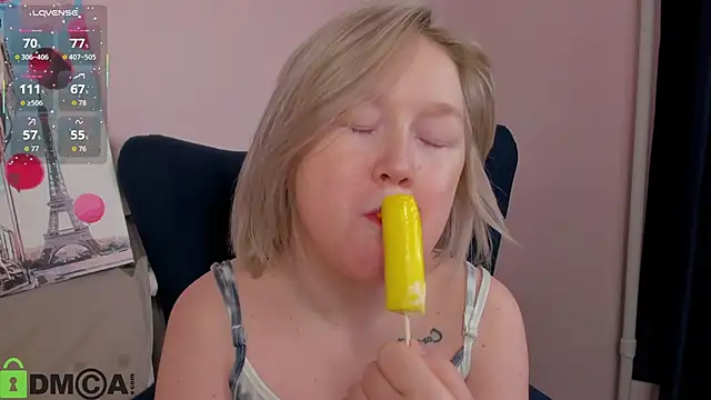 Sara_Robinson webcam