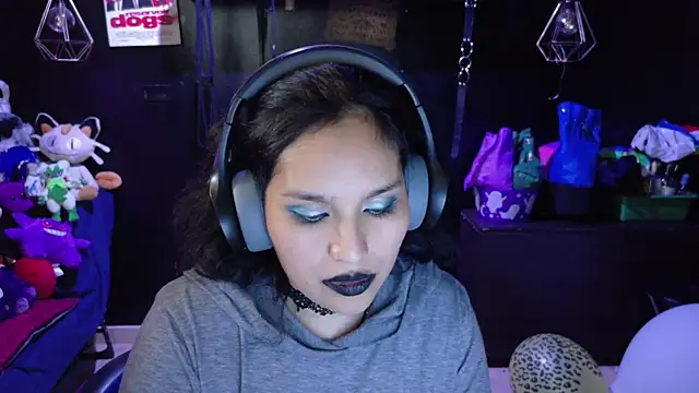 kureiji_hentaii webcam