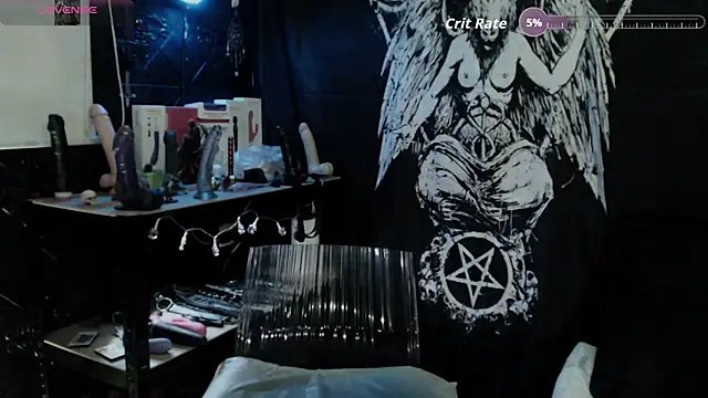 Evil_Queen_666 webcam