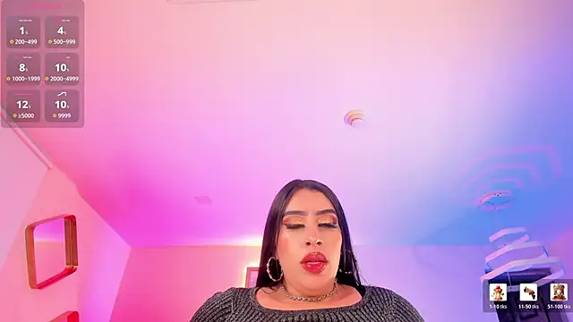 LeahLombardi_ webcam