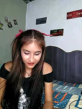 Little_Naughty_Nicole webcam