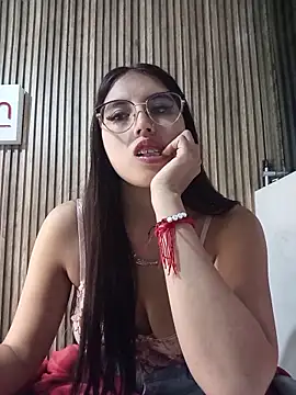 Valk_submissive webcam