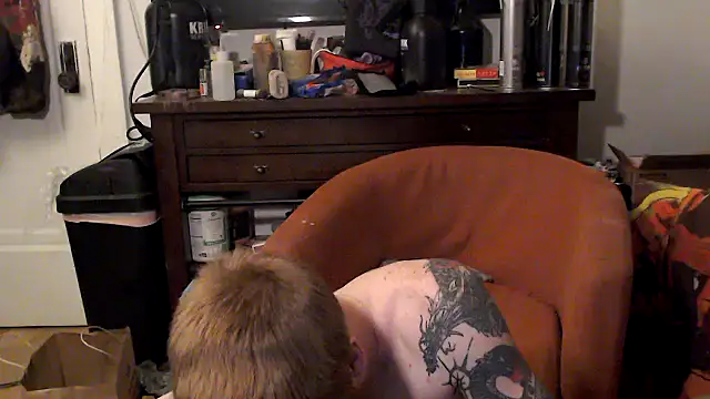 Magnetic127 Live Webcam on Stripchat