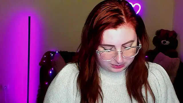 Alicia_love00 webcam