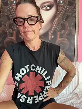 mommyselenafit_ live sex cam