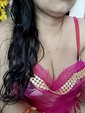 kaamuk_shweta
