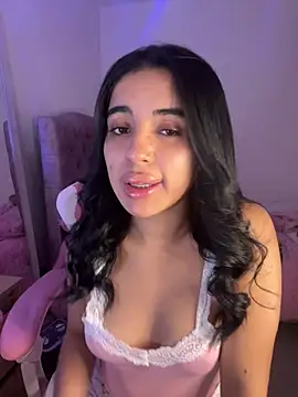 Emily-14 webcam