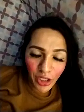 Yourbabyshane webcam