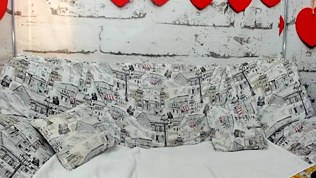 Comely_Camillla webcam