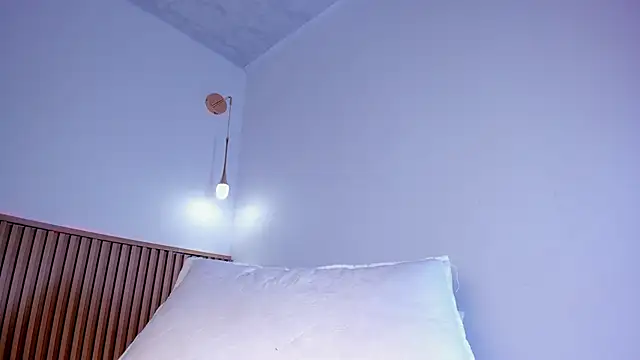 Sarita__Gomez webcam